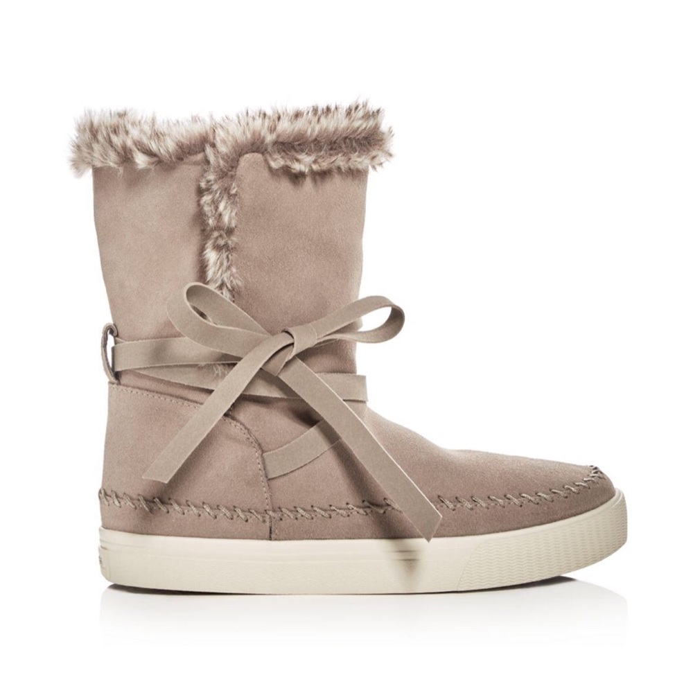 [ nib ] TOMS Vista Faux Fur Suede Booties - Picture 2 of 7